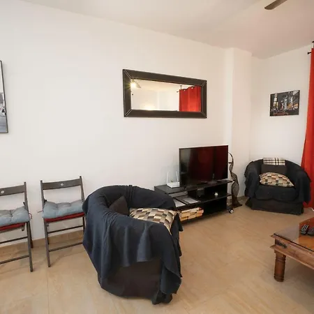 Plaza Espana, Paseo Nuevo 2b2d Menyber نيرخا