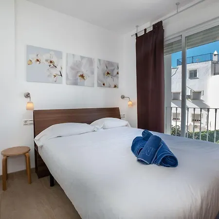 Plaza Espana, Paseo Nuevo 2b2d Menyber Appartement